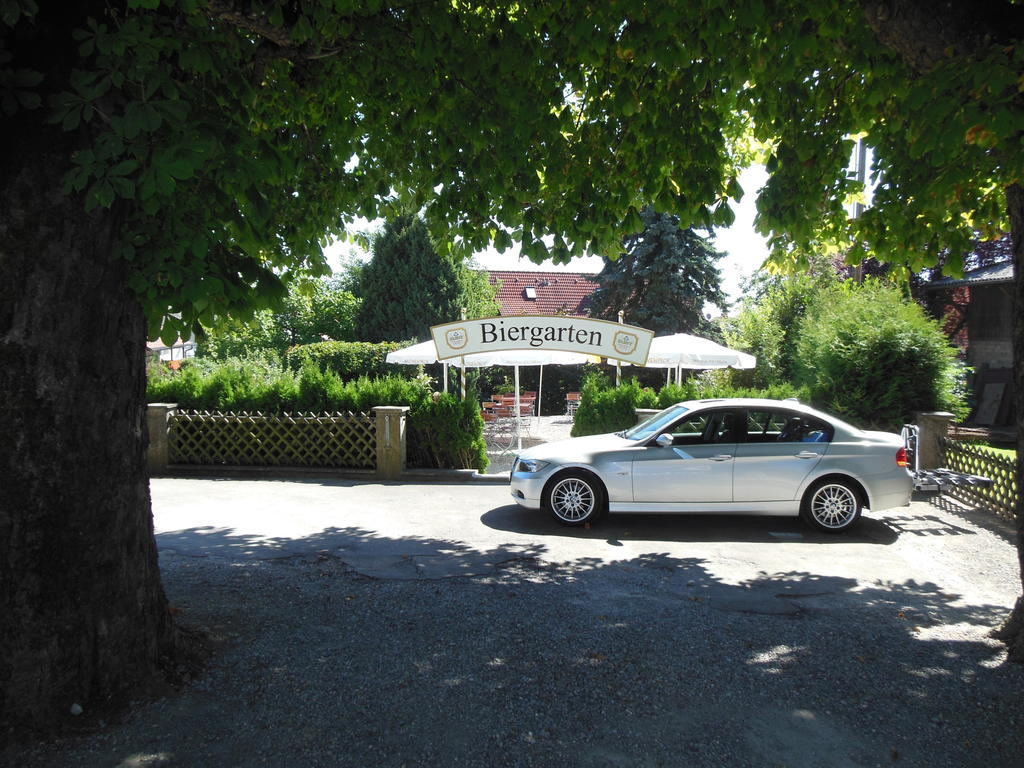 Gruener Baum Ξενοδοχείο Stetten  Εξωτερικό φωτογραφία