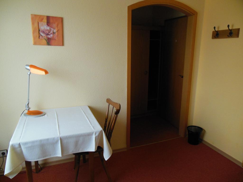 Gruener Baum Ξενοδοχείο Stetten  Εξωτερικό φωτογραφία