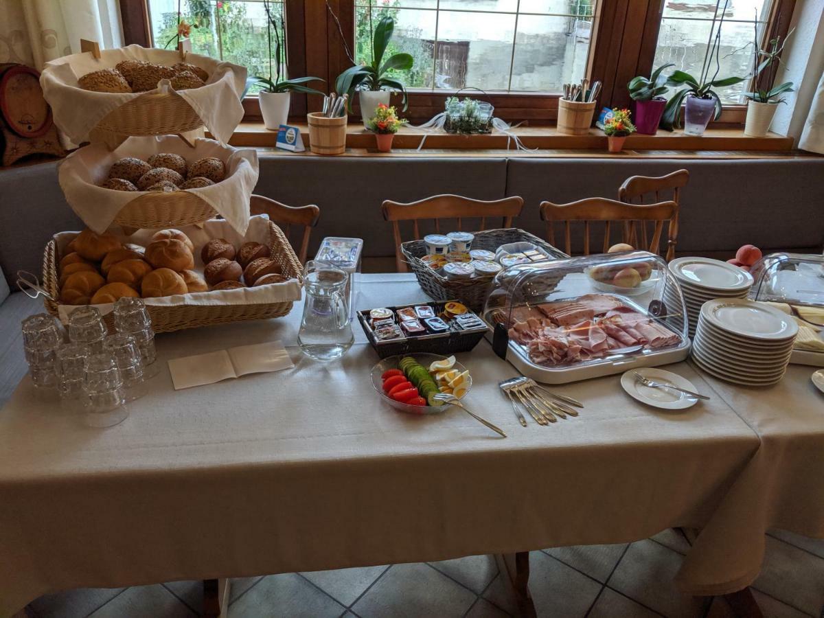 Gruener Baum Ξενοδοχείο Stetten  Εξωτερικό φωτογραφία